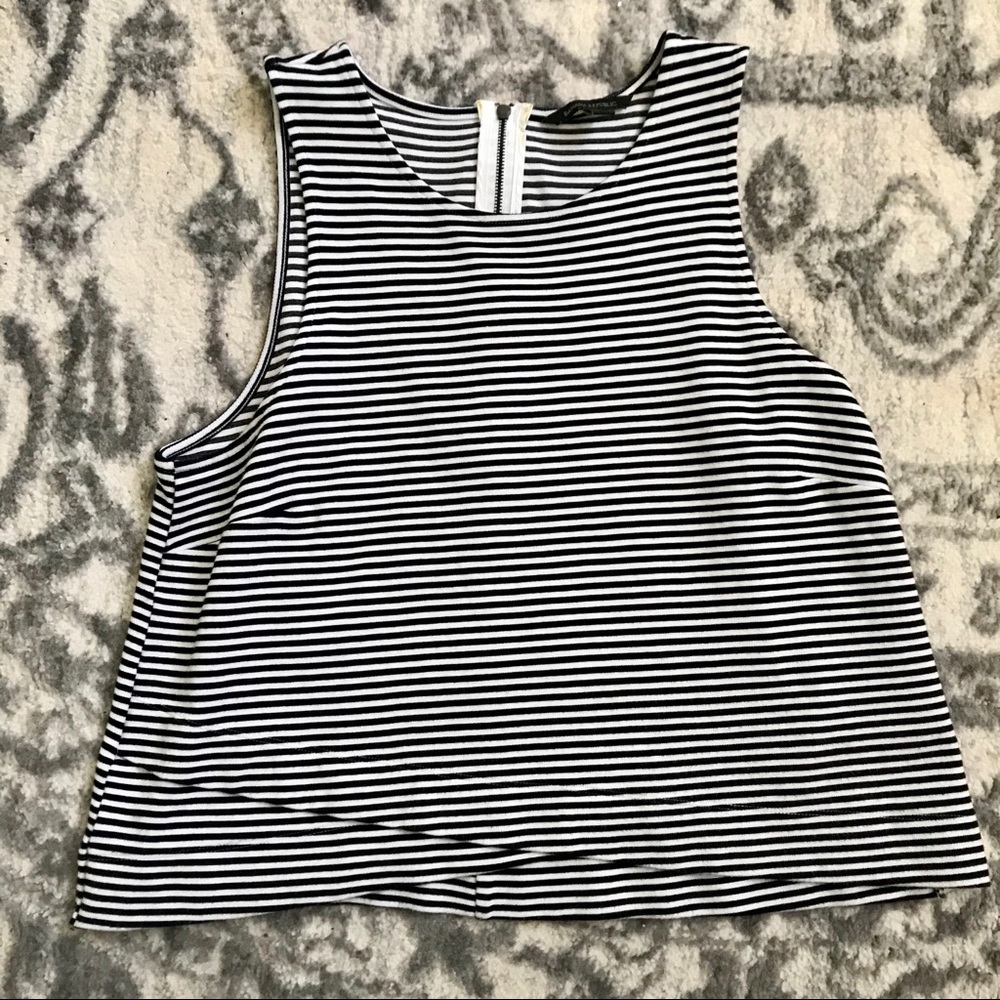 Banana Republic Crop Tank